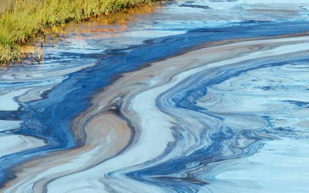 Oil Spill from Iowa Train Derailment Shows Need for Environmental Insurance